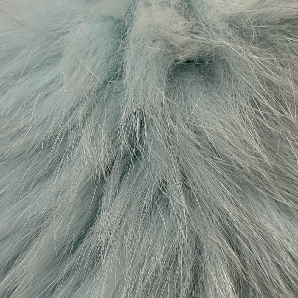 Collar fox fur  - blue -almost baby blue as in picture 35” long - Picture 3 of 7